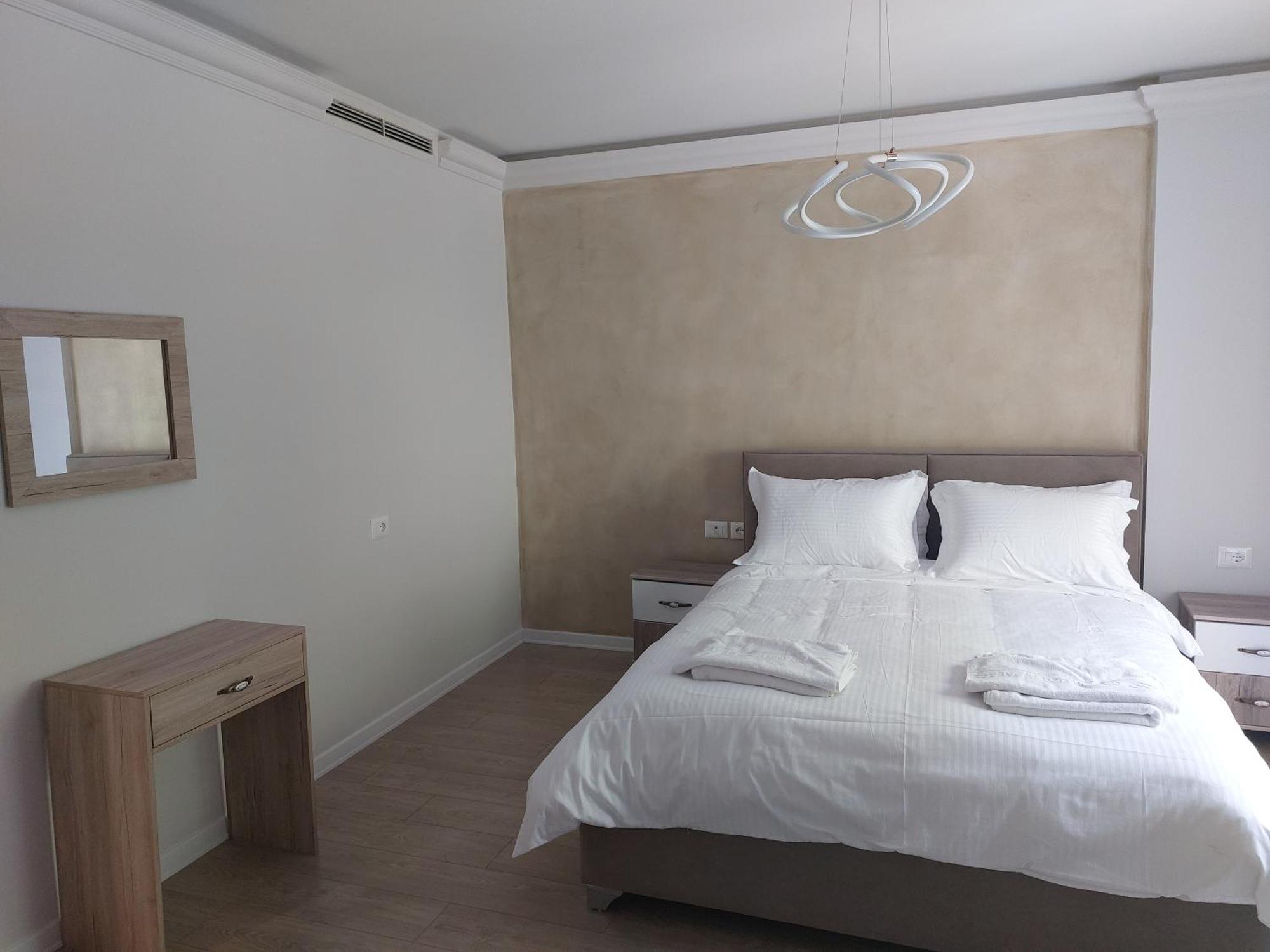 Hotel Demoli Pogradec Exterior photo